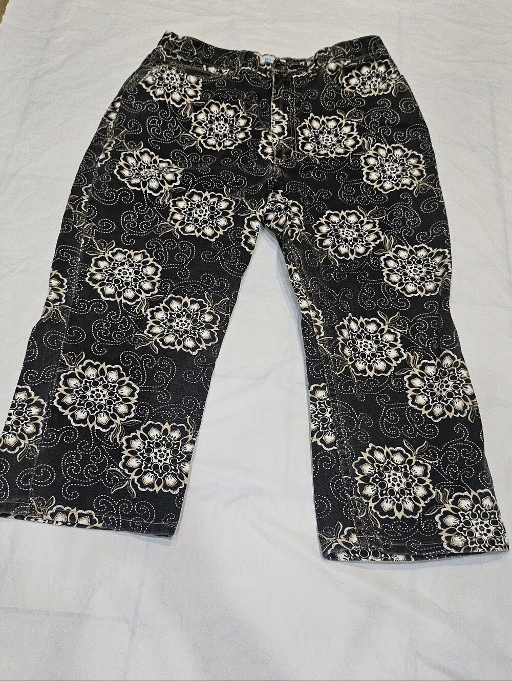Vintage LA Blues Floral Mom Jeans Size 14 Black Capri